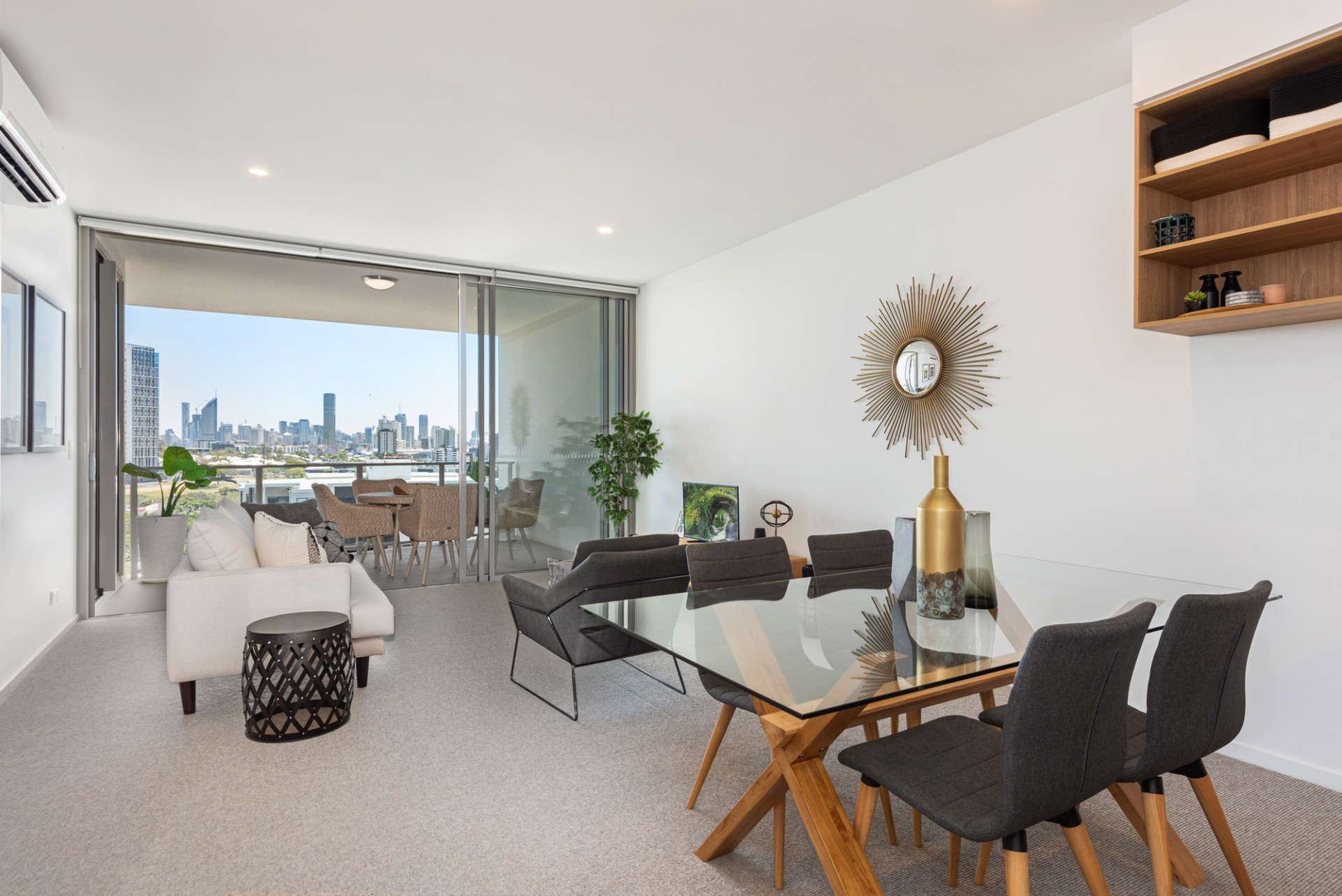 Type 2C Dining & Living - Lincoln on the Park