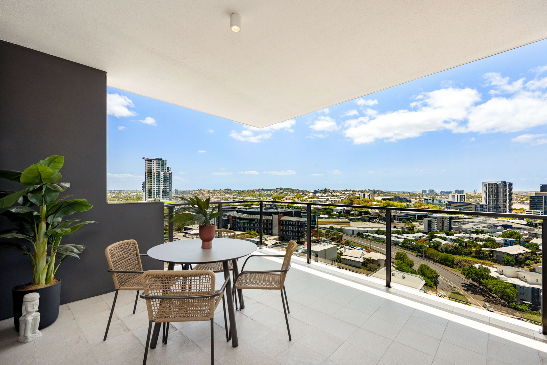 Omega Apartment 1601 - Balcony