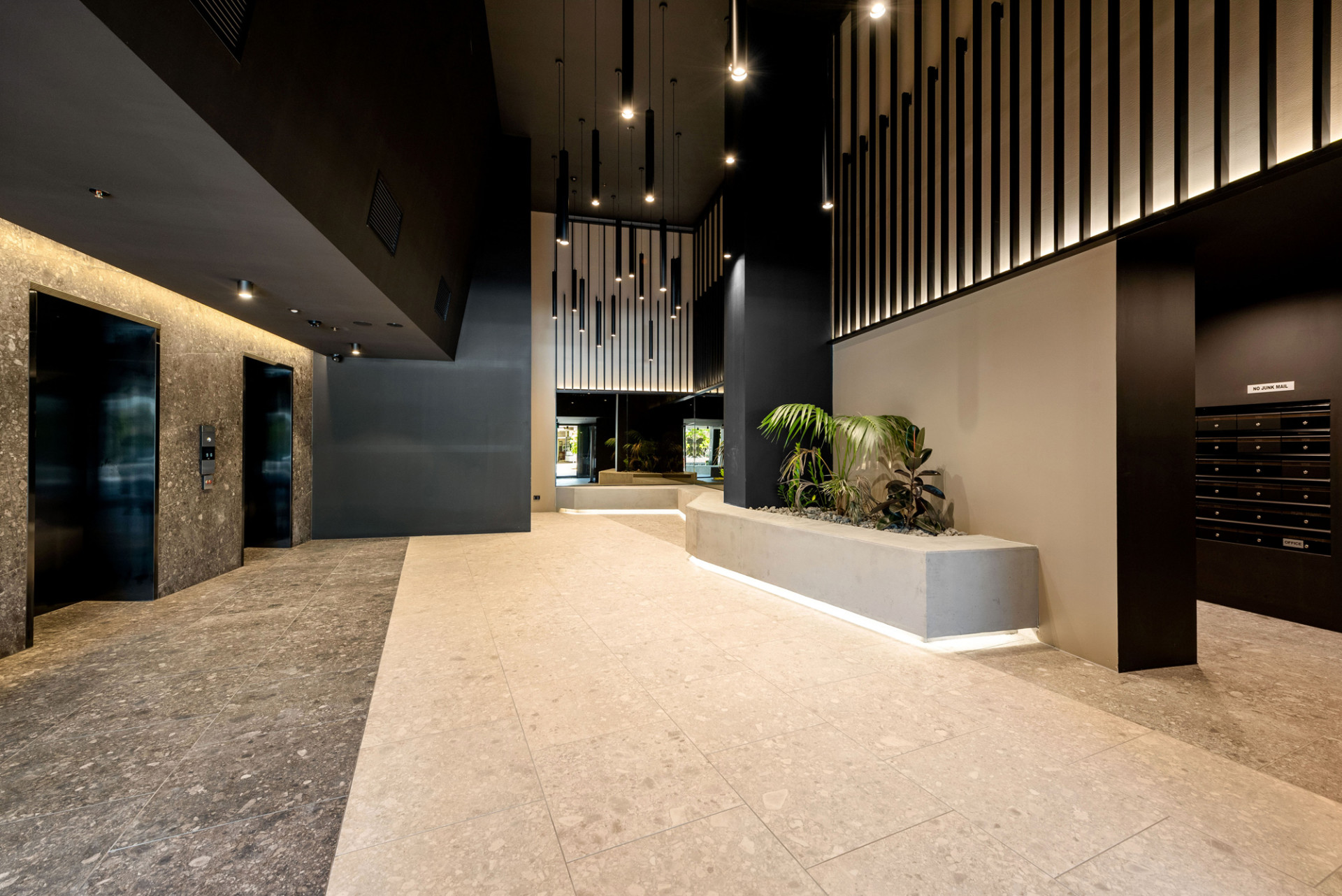 Omega Foyer