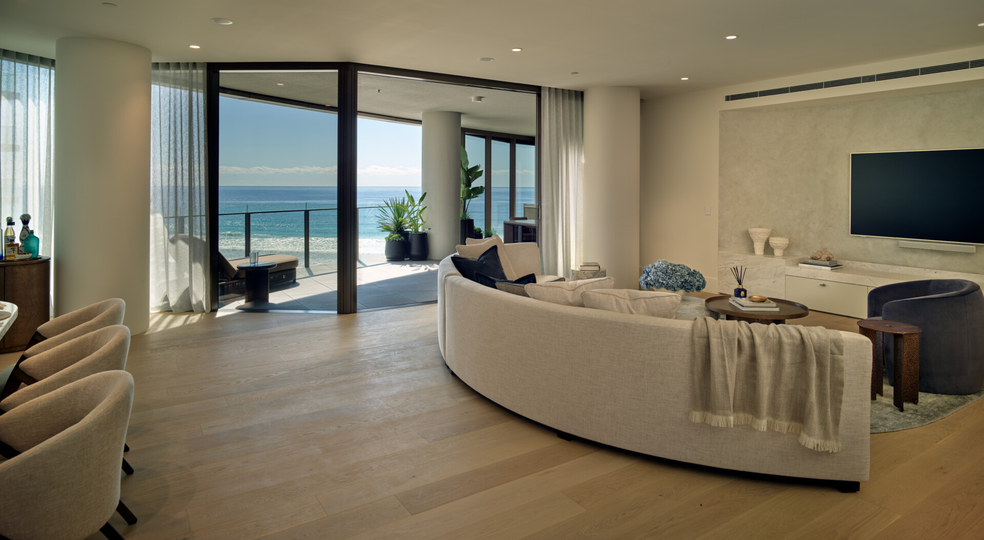 Royale Gold Coast Apartment 401